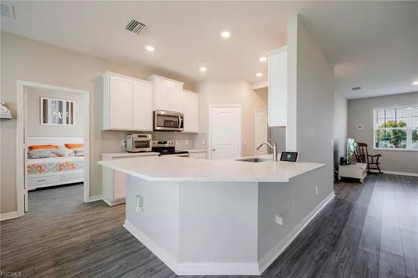 101 SE 44th Ter, Cape Coral, FL 33904