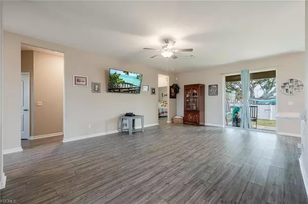 101 SE 44th Ter, Cape Coral, FL 33904