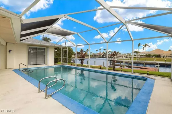 1740 Savona Pkwy, Cape Coral, FL 33904