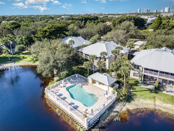 1240 Shady Rest Ln #104, Naples, FL 34103