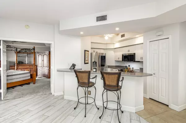 1240 Shady Rest Ln #104, Naples, FL 34103