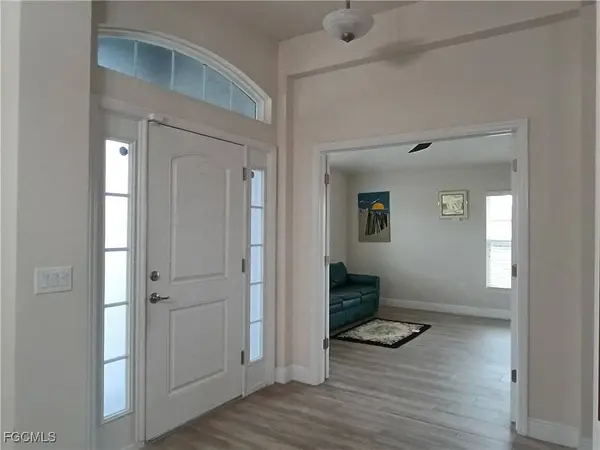 1426 NE 5th PL, Cape Coral, FL 33909