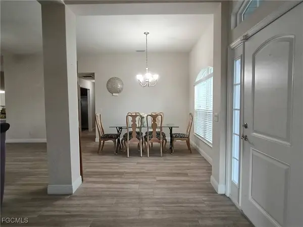 1426 NE 5th PL, Cape Coral, FL 33909