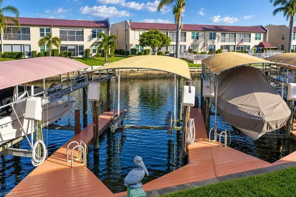 1317 SE 46th Ln #104, Cape Coral, FL 33904