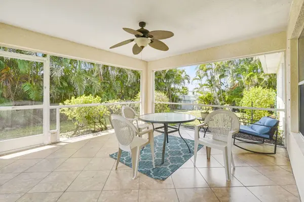 2004 NW 23rd Ter, Cape Coral, FL 33993