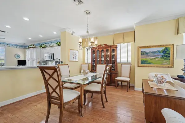 9121 Southmont Cv #201, Fort Myers, FL 33908