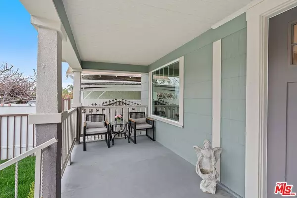 853 W 50th St, Los Angeles, CA 90037