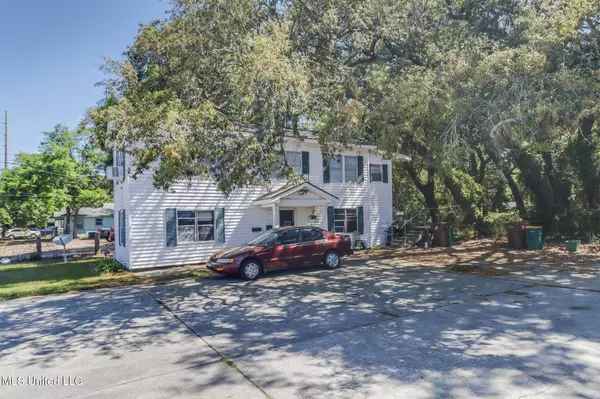 308 Rodenberg Avenue, Biloxi, MS 39531