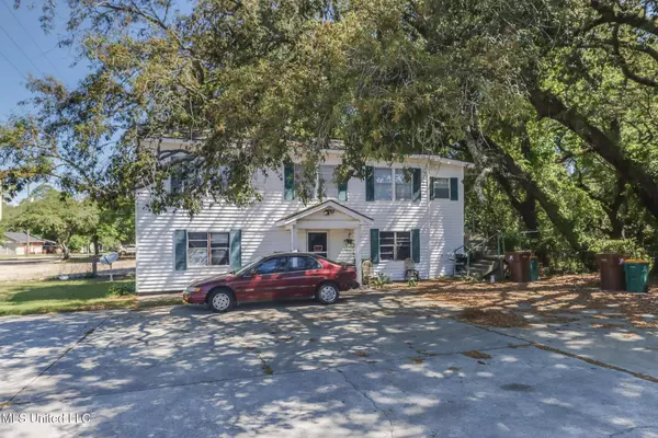 308 Rodenberg Avenue, Biloxi, MS 39531