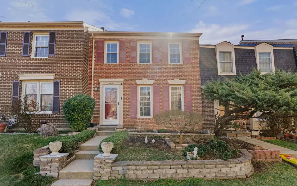 4490 Ruggles Ct, Annandale, VA 22003-5715