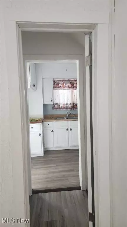 853 Russell AVE, Akron, OH 44307