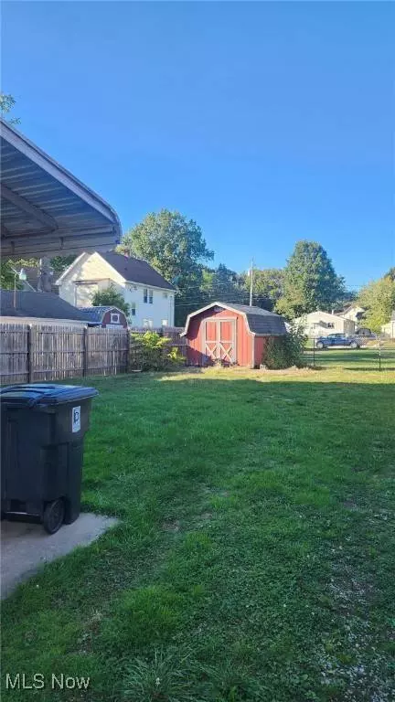 853 Russell AVE, Akron, OH 44307