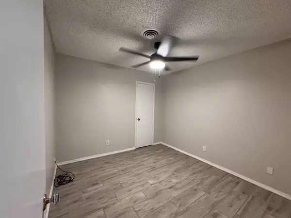 Hobbs, NM 88240-2057,2600 N Houston St