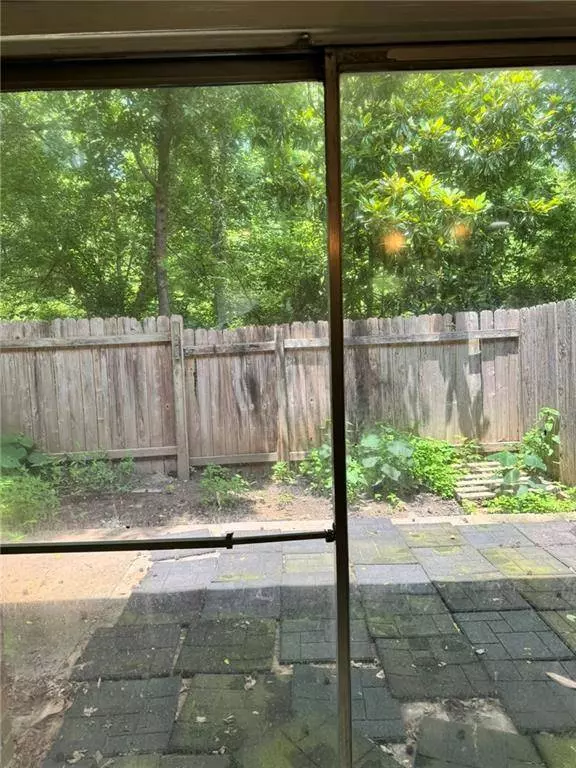 1807 Ashborough CIR SE #B, Marietta, GA 30067