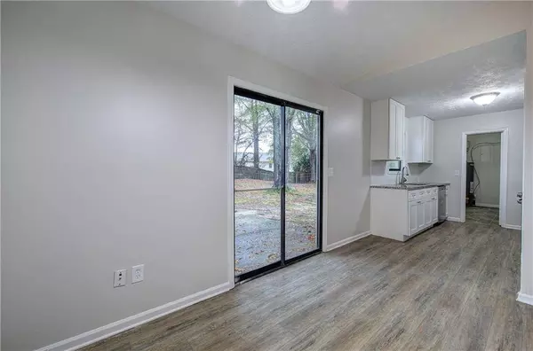 3331 Mustang DR, Powder Springs, GA 30127