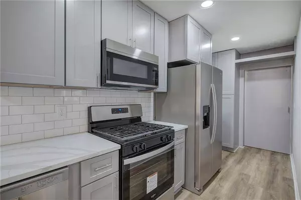 1330 Casteel RD, Powder Springs, GA 30127