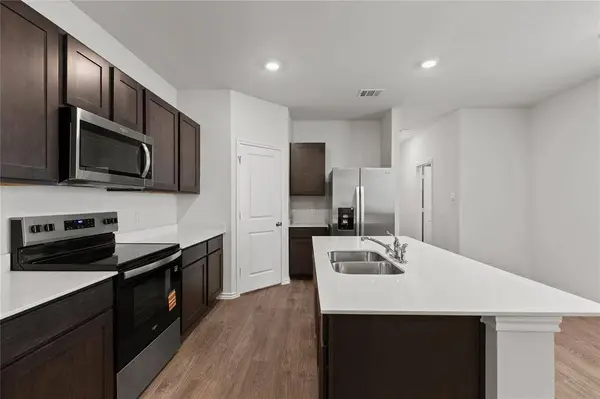 7016 Vining Drive, Princeton, TX 75407