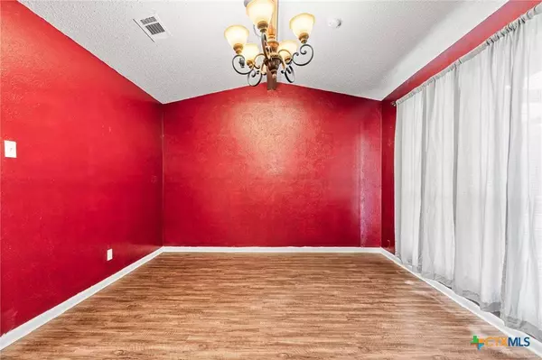 1116 Cedar Oaks LN, Harker Heights, TX 76548