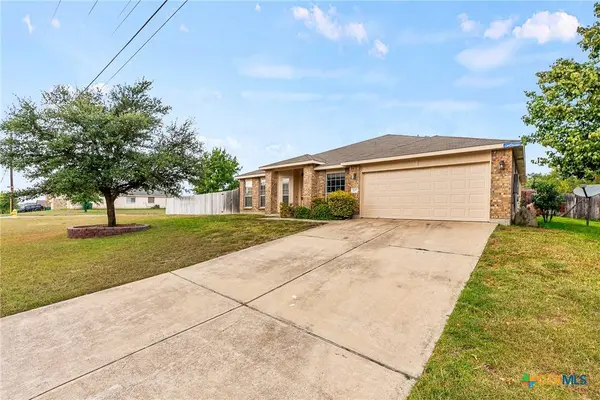301 Crowfoot DR, Harker Heights, TX 76548