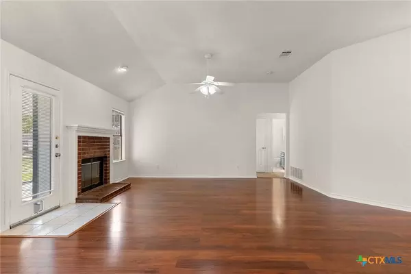 4704 Frontier TRL, Killeen, TX 76542