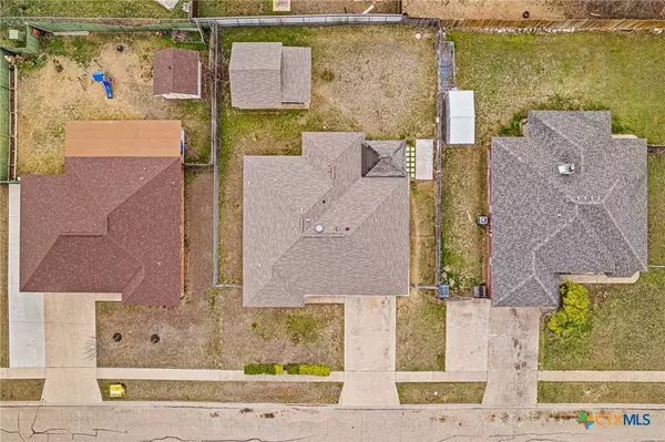 2204 Ledgestone DR, Killeen, TX 76549