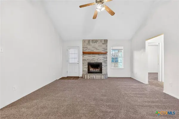 3607 Levy LN, Killeen, TX 76542