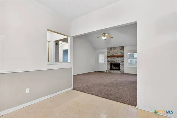 3607 Levy LN, Killeen, TX 76542
