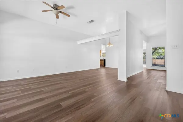 1905 Mcginnis CT, Harker Heights, TX 76548