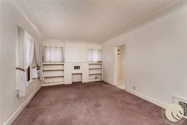 2214 N 6th AVE N, Billings, MT 59101