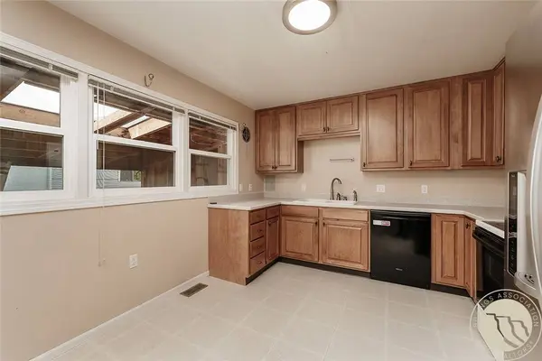 1228 Concord DR, Billings, MT 59101