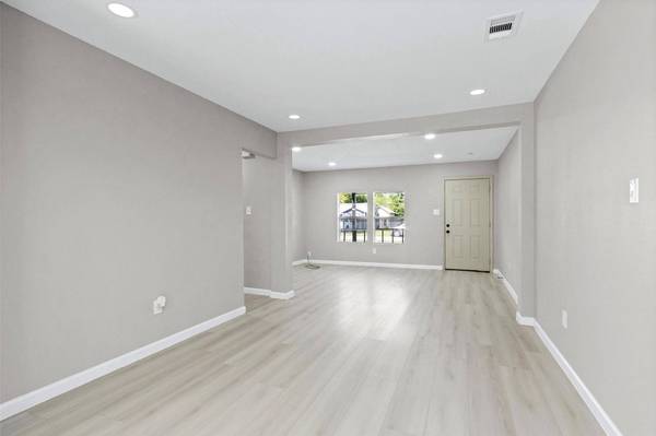 4114 Hoffman ST, Houston, TX 77026