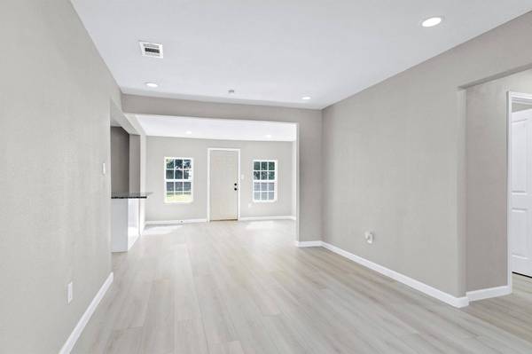 4114 Hoffman ST, Houston, TX 77026