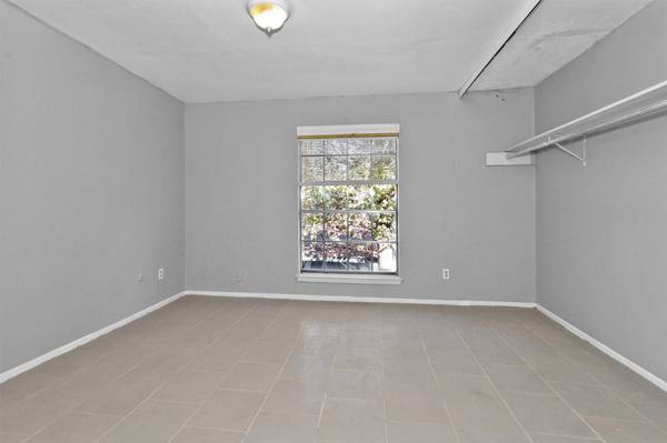 201 W Rosamond ST #53, Houston, TX 77076