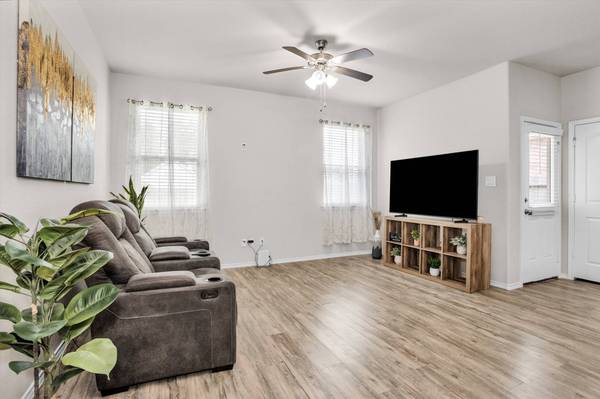 14214 Glacier Bay CT, Conroe, TX 77384