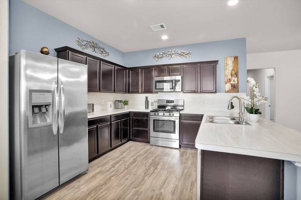 14214 Glacier Bay CT, Conroe, TX 77384