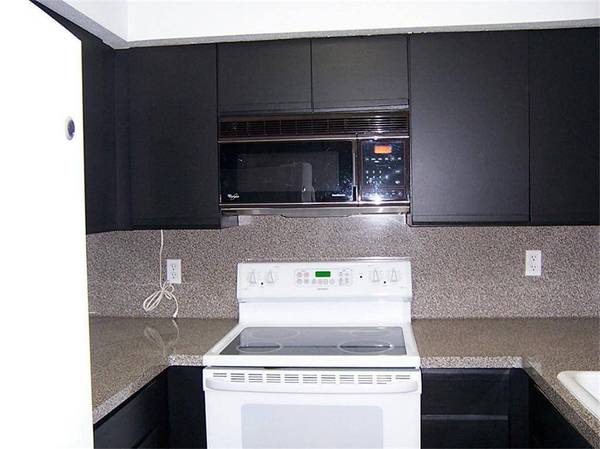 16800 Sugar Pine DR #D24, Houston, TX 77090