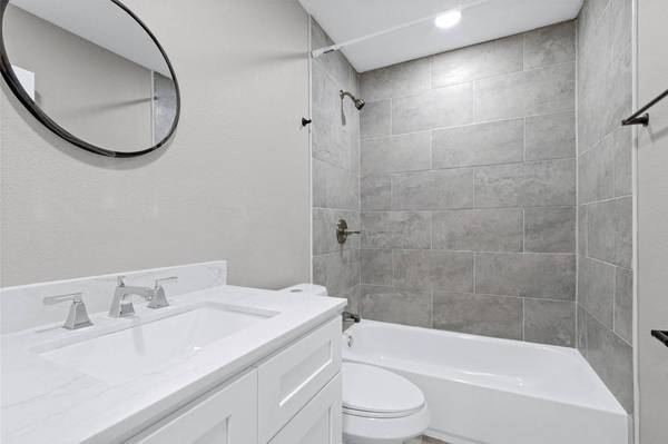 4114 Hoffman ST, Houston, TX 77026