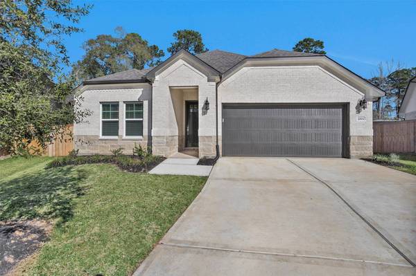 2002 Bluff Oak CT, Conroe, TX 77304