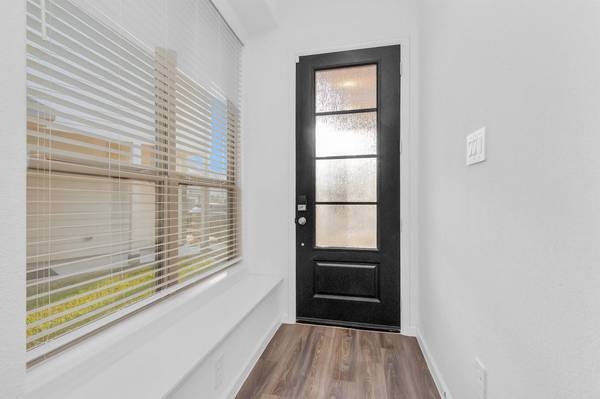 677 Royal Arch DR, Conroe, TX 77304