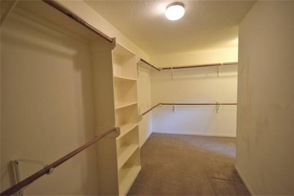 1428 W 24th ST, Houston, TX 77008