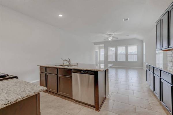 24311 S Newcastle Bay TRL, Spring, TX 77389