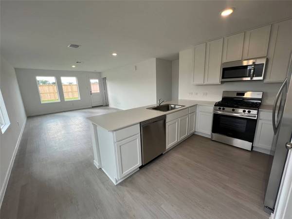 20027 Iron Winds ST, Crosby, TX 77532