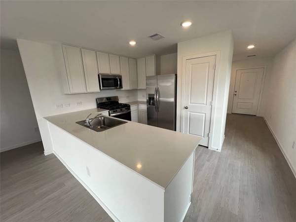 20027 Iron Winds ST, Crosby, TX 77532