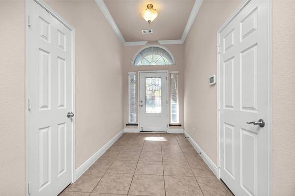 9515 Alabaster Oaks LN, Humble, TX 77396