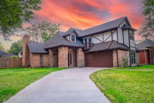 4219 Meadowchase LN, Houston, TX 77014