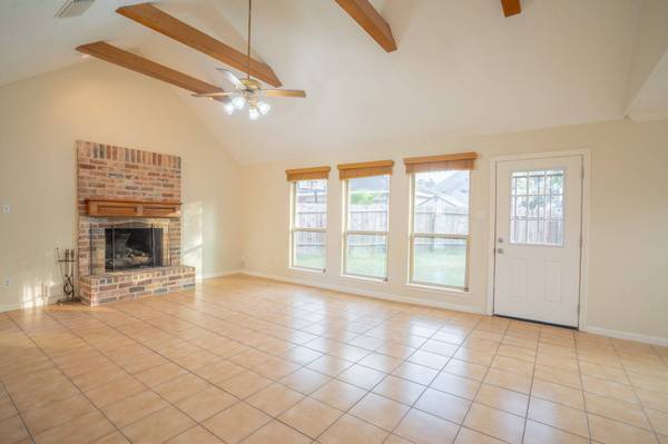 4219 Meadowchase LN, Houston, TX 77014