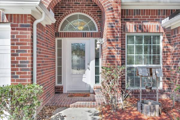 9515 Alabaster Oaks LN, Humble, TX 77396
