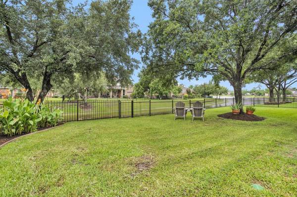 3234 Abbott Lakes LN, Spring, TX 77386