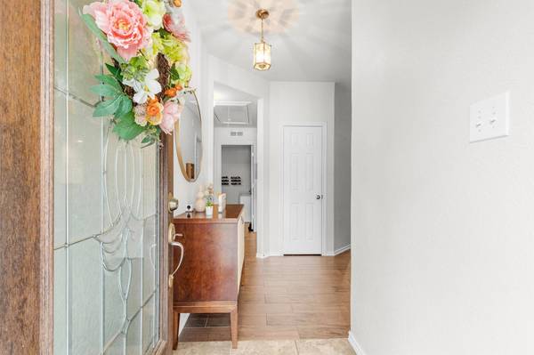 1700 Fall Forest CT, Conroe, TX 77301