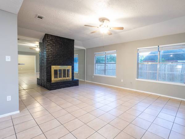 6542 Bridgegate DR, Spring, TX 77373